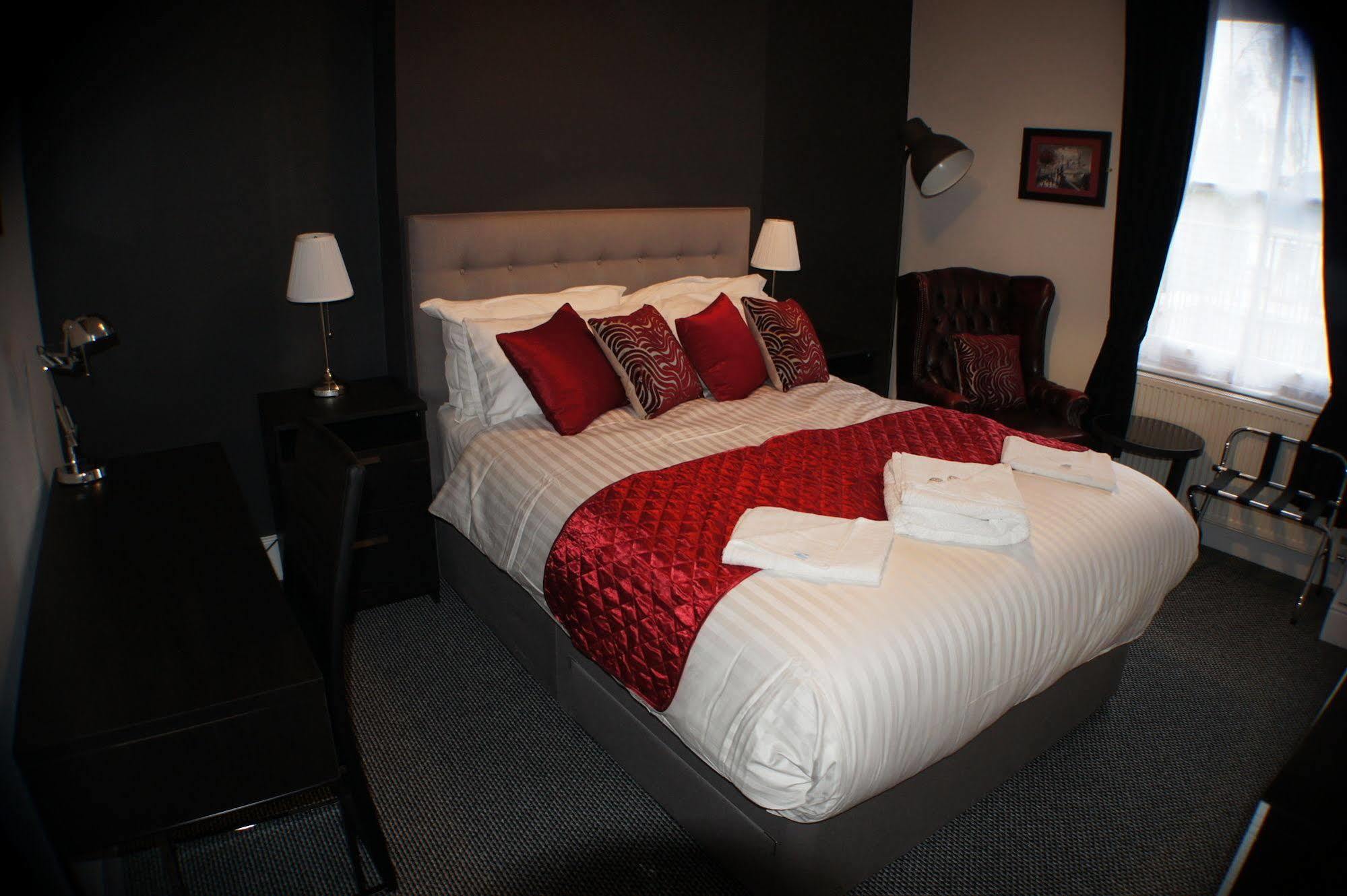 Grand Junction Arms Hotel London Eksteriør billede